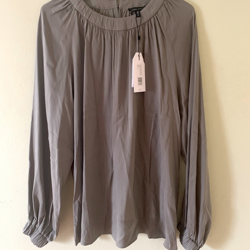 Size 10/12 universal standard XS blouse